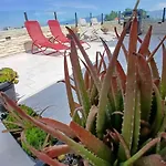 Antonella Apartment Nin