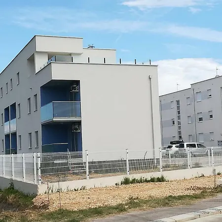 Antonella Apartment Nin